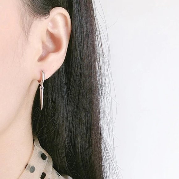 *NEW 925 Sterling Silver Spike Drop Huggie Hoops - Picture 2 of 8